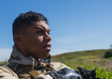 Headquarter Battalion, 1st Marine Division conducts a Mass Casuality Evacuaction Drill