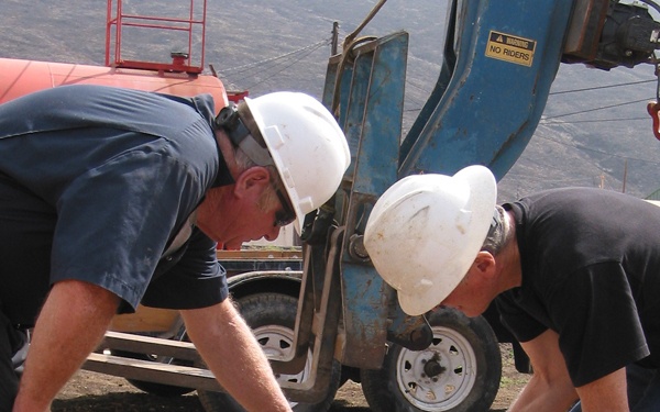 University of Hawaii researchers drill for information on Mauna Loa and Mauna Kea