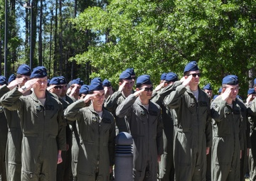Hurlburt building dedicated to last surviving Doolittle Raider