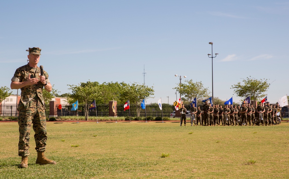 Marine Forces Reserve welcomes new 4th Marine Division commanding general