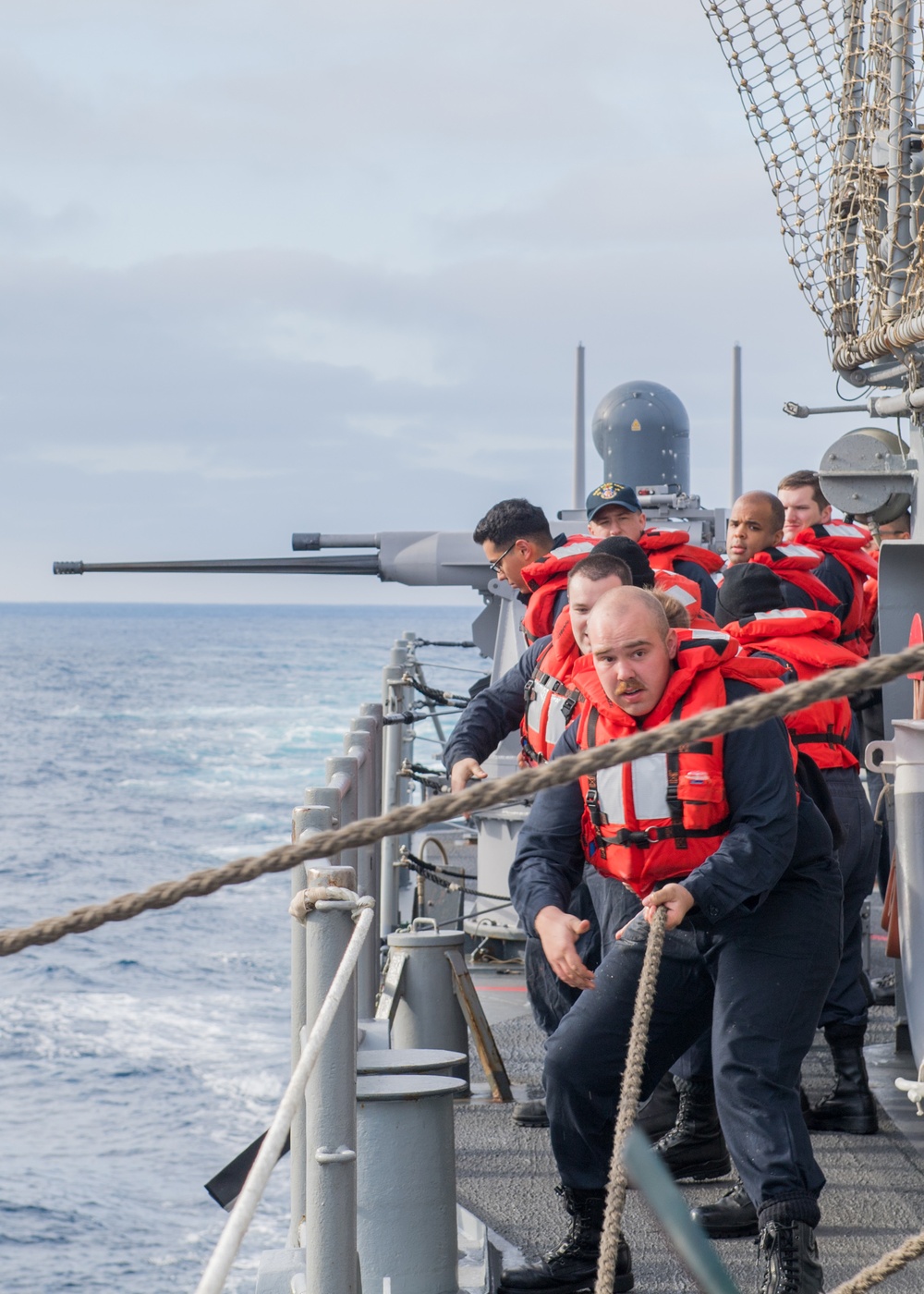 USS Lake Erie (CG 70) Conducts RAS During COMPTUEX