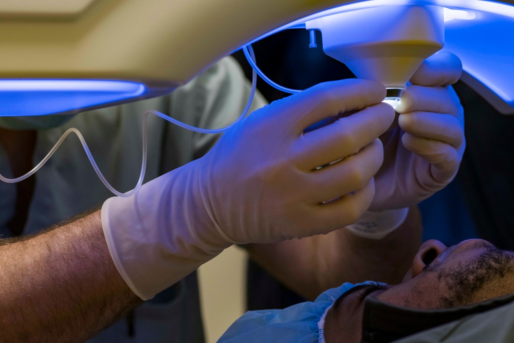 First Small Incision Lenticular Extraction (SMILE) procedure at Naval Medical Center