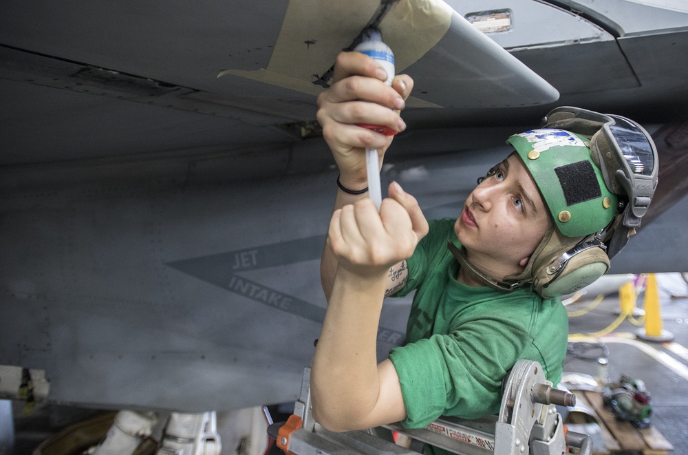 GHWB is the flagship of Carrier Strike Group (CSG) 2, which is comprised of the staff of CSG-2; GHWB; the nine squadrons and staff of Carrier Air Wing (CVW) 8; Destroyer Squadron (DESRON) 22 staff and guided-missile destroyers USS Laboon (DDG 58) and USS
