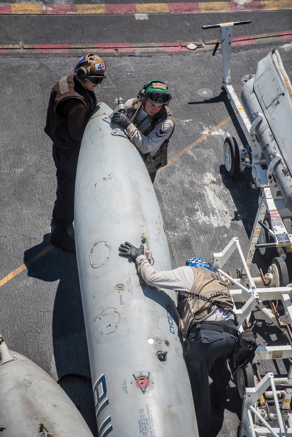 GHWB is the flagship of Carrier Strike Group (CSG) 2, which is comprised of the staff of CSG-2; GHWB; the nine squadrons and staff of Carrier Air Wing (CVW) 8; Destroyer Squadron (DESRON) 22 staff and guided-missile destroyers USS Laboon (DDG 58) and USS