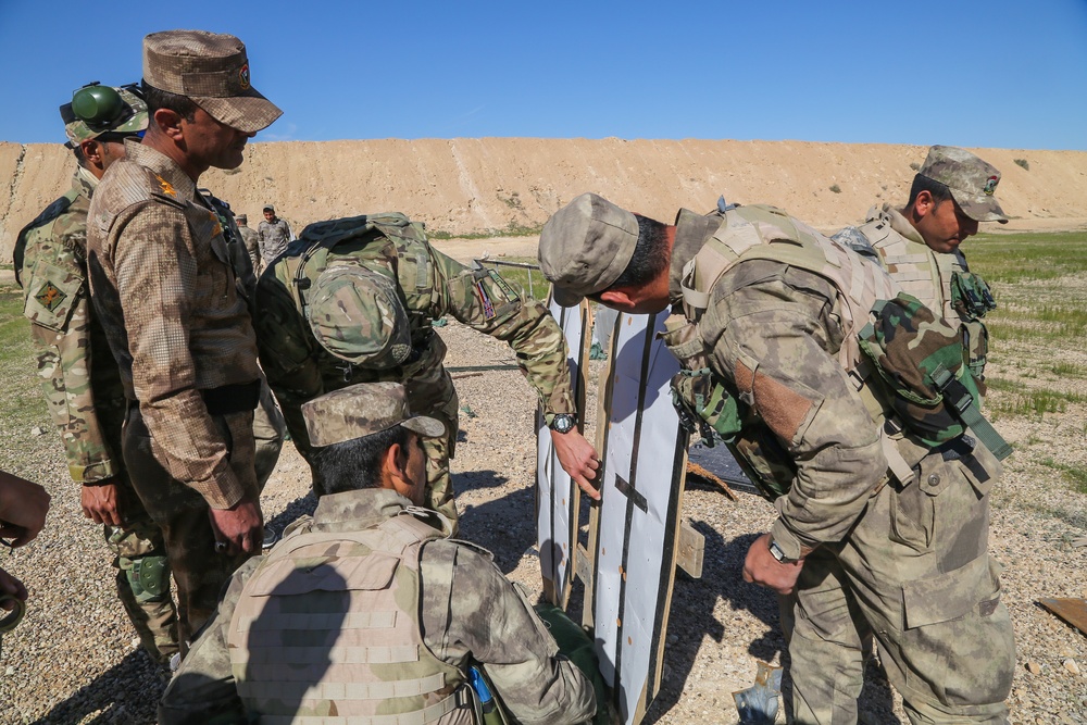 ISF weapons training