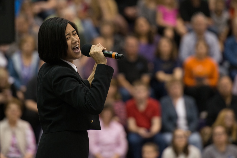 Navy Band visits Pickerington
