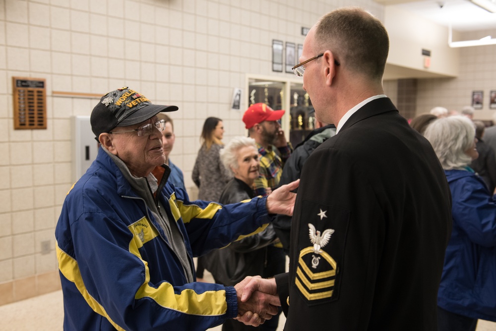 Navy Band visits Pickerington