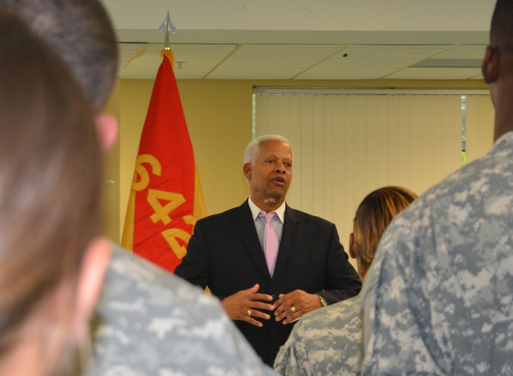 Georgia Congressman celebrates the Army Reserve birthday with the 642d RSG