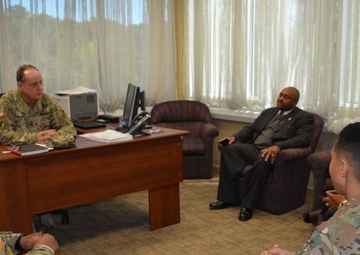 Georgia Congressman celebrates the Army Reserve birthday with the 642d RSG