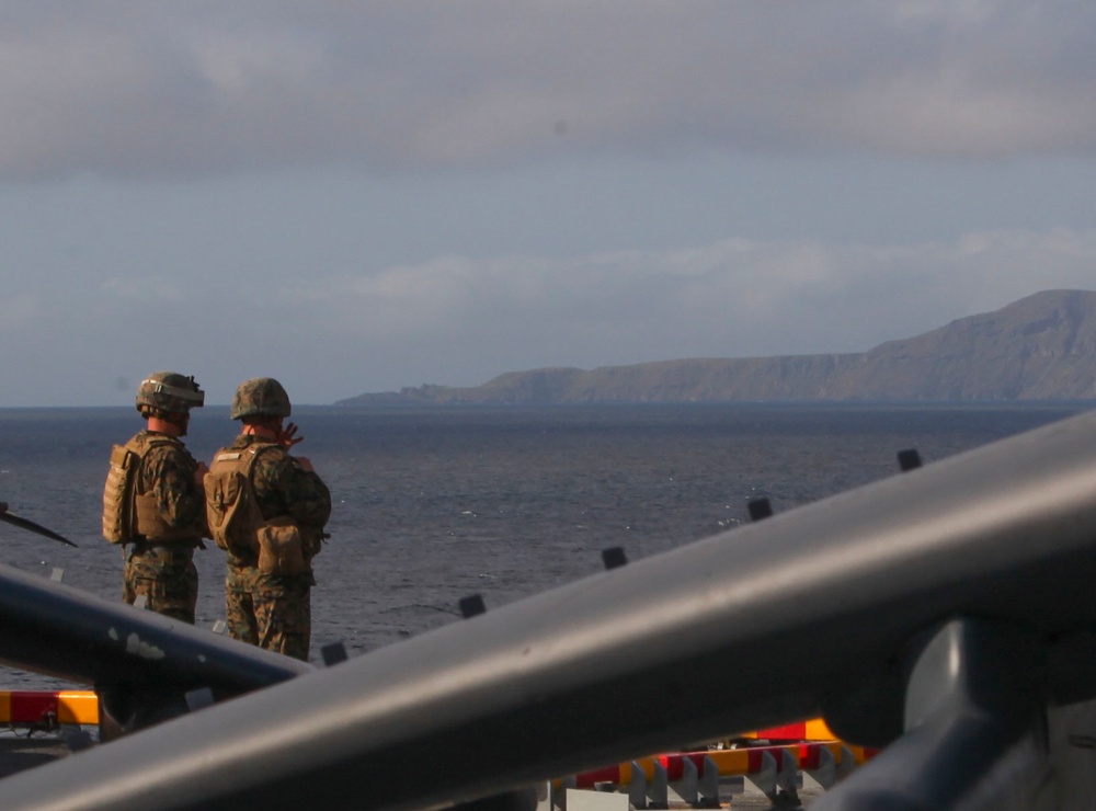 America Amphibious Ready Group practices power projection