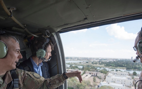 CJCS and Senior Advisor to POTUS meet with Iraqi officials