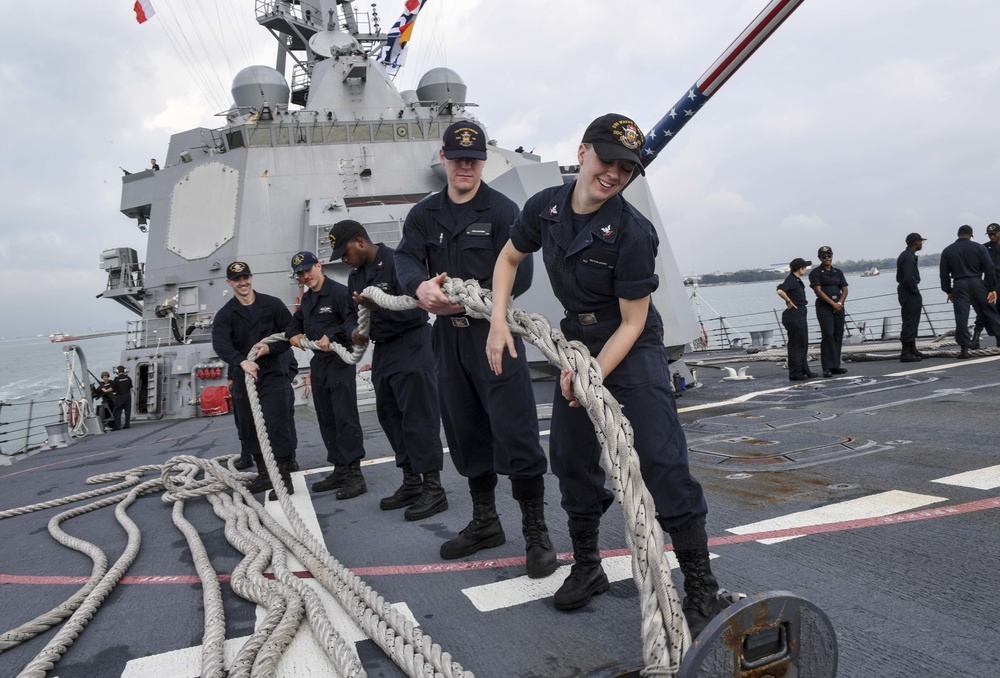 USS Wayne E. Meyer Departs Singapore