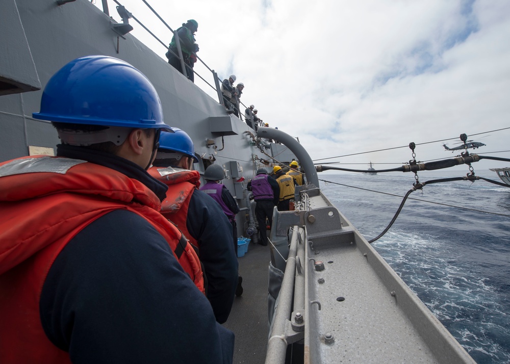 USS Howard (DDG 83) Conducts RAS during COMPTUEX