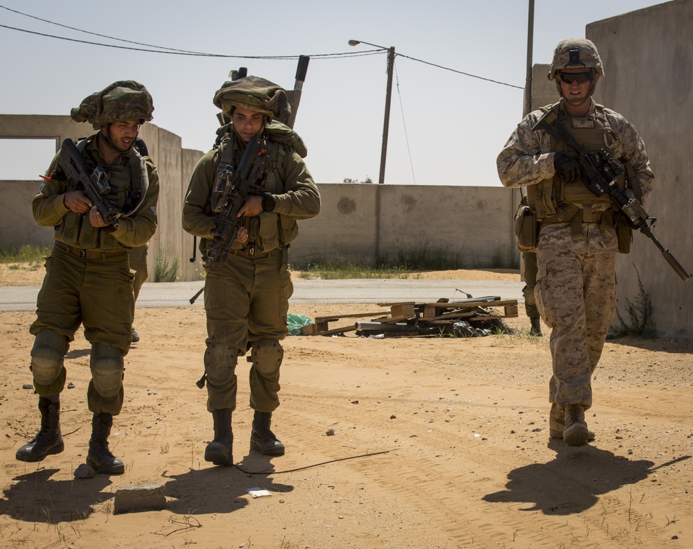 U.S. Marines conduct MOUT in Israel