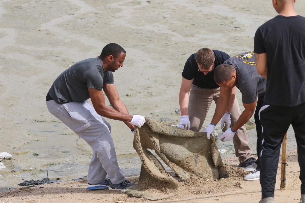 Joint effort to preserve Kuwaiti beaches