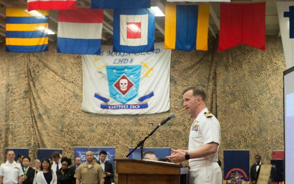 Makin Island Hosts Reception, Concludes Port Visit in Hong Kong