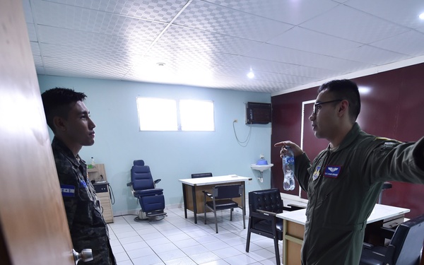 U.S. Airmen share aerospace medicine best practices with Honduran counterparts