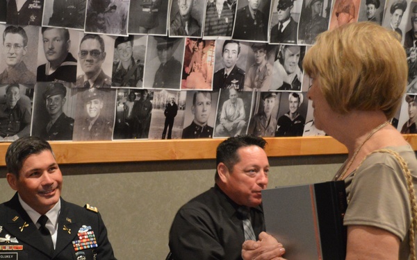 Phoenix commander shares Army experiences for book