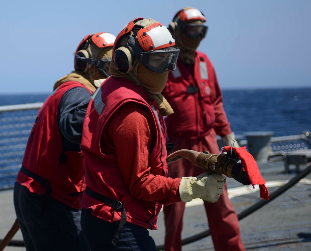 USS Kidd (DDG 100) Conducts Crash and Salvage Drill