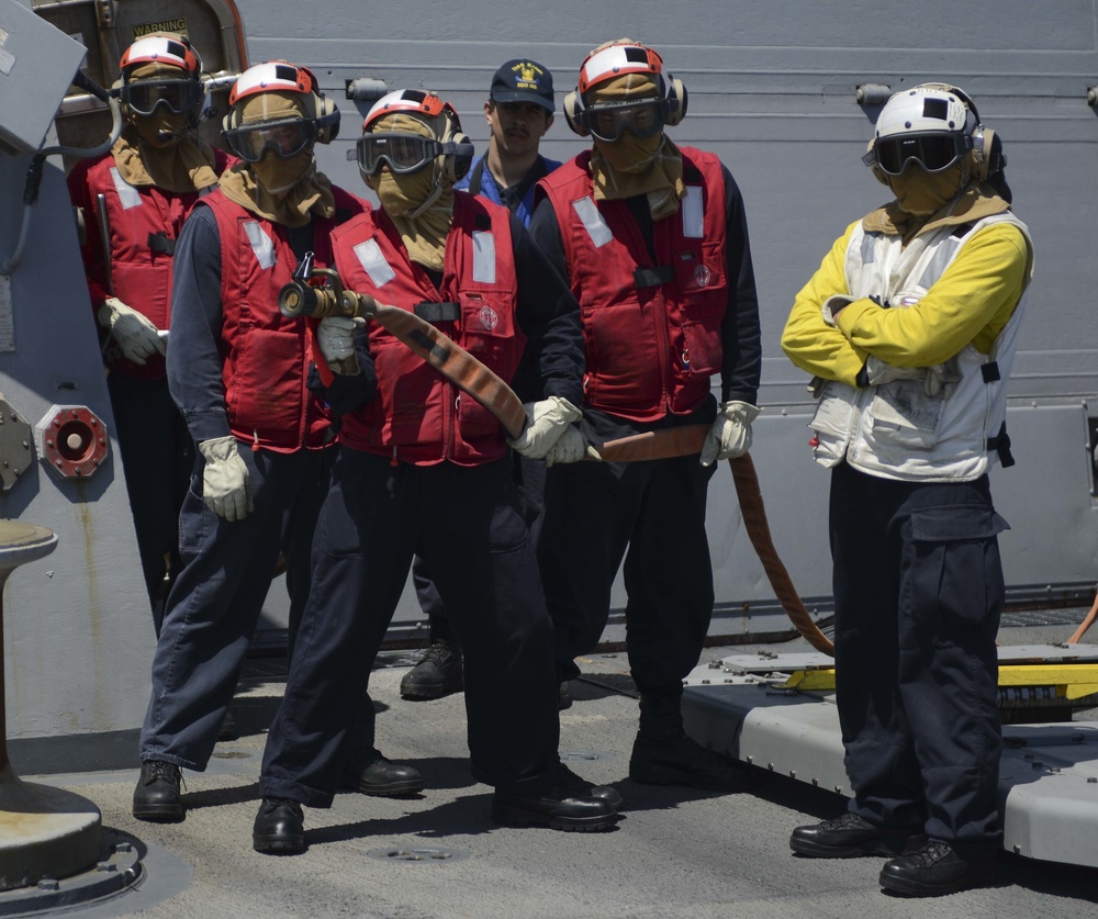 USS Kidd (DDG 100) Conducts Crash and Salvage Drill