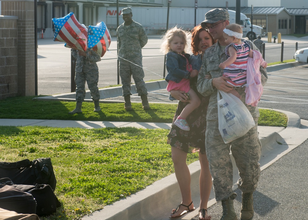 Aerial Porters return from deployment