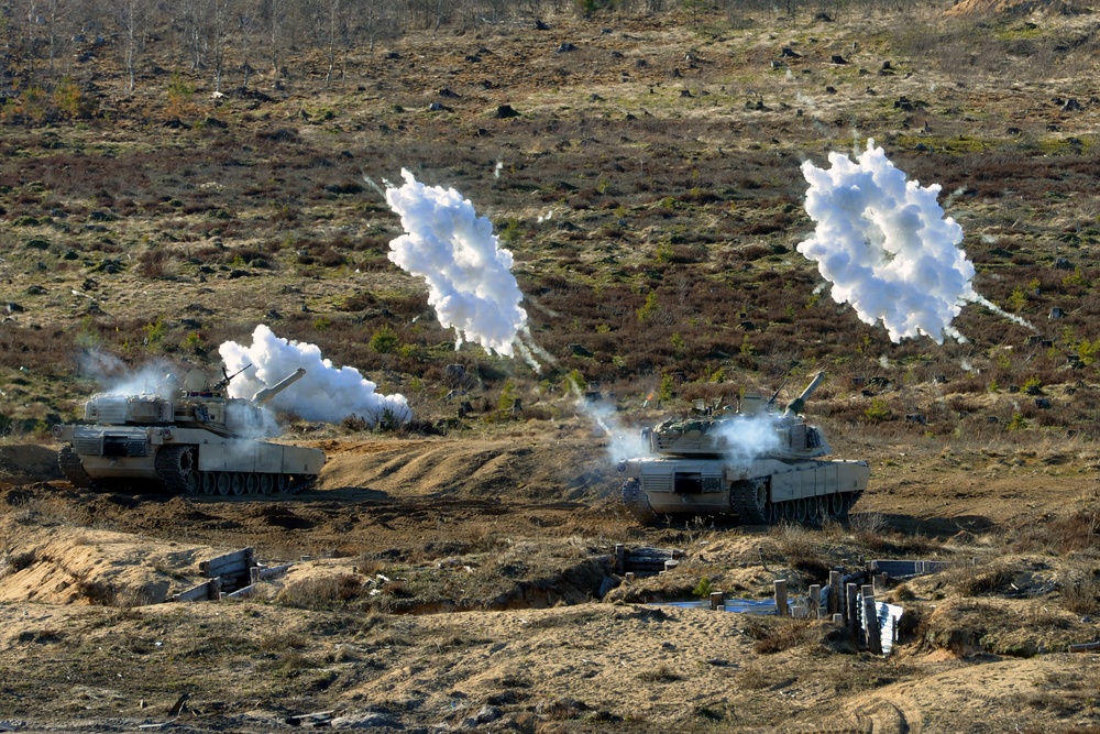 U.S. and Estonian Soldiers Train in Estonia