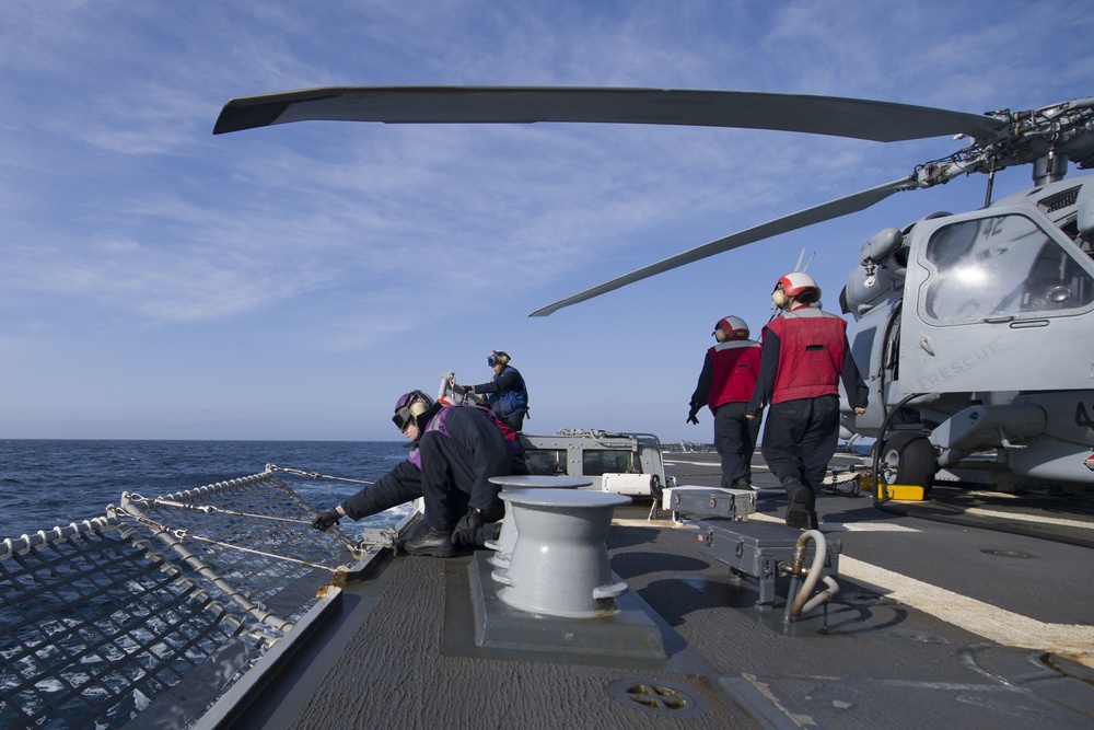 USS Shoup (DDG 86) Underway for COMPTUEX