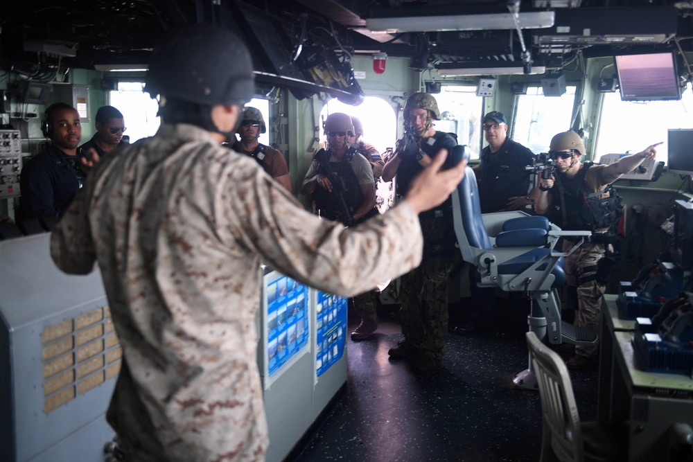 USS Carter Hall (LSD 50)