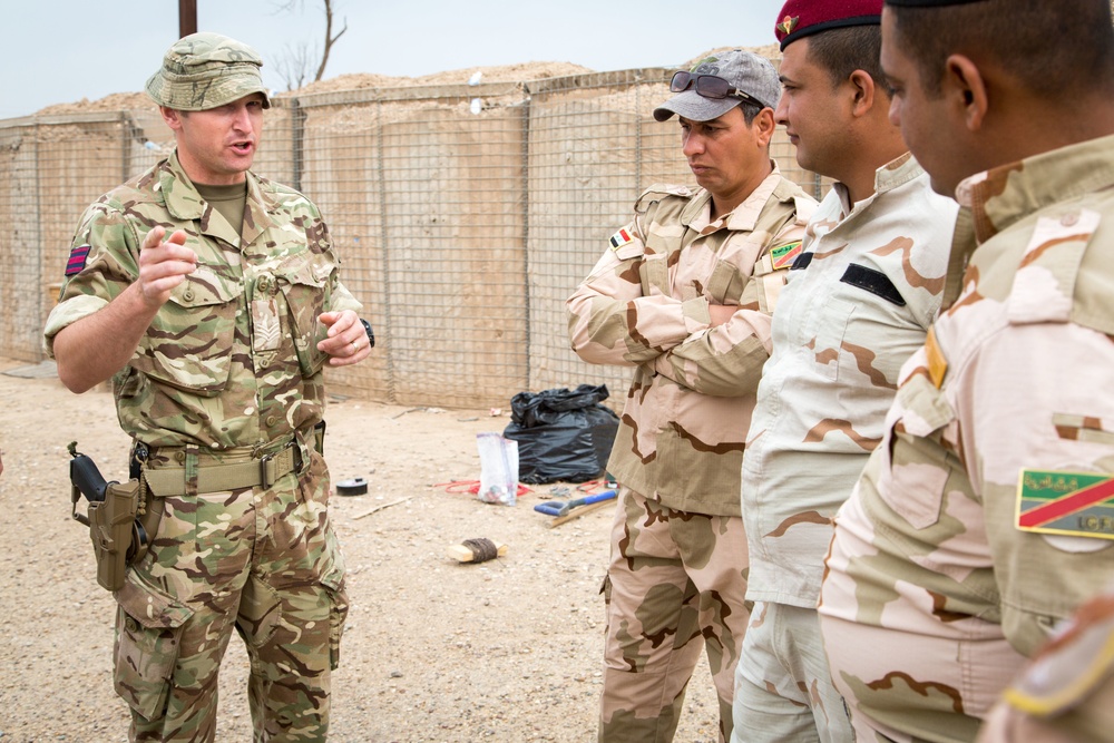 British EOD soldiers train ISF on IED disposal