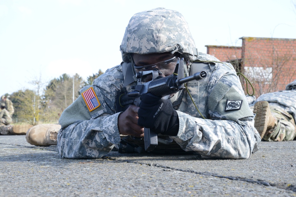 39th Signal Bn React to indirect fire