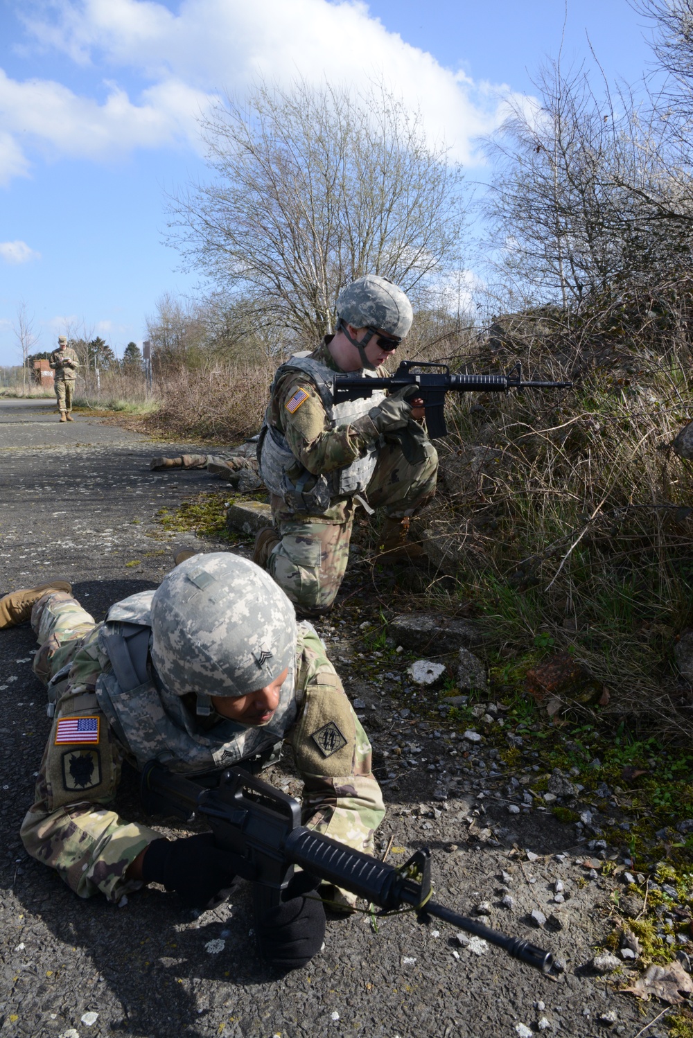 39th Signal Bn React to indirect fire