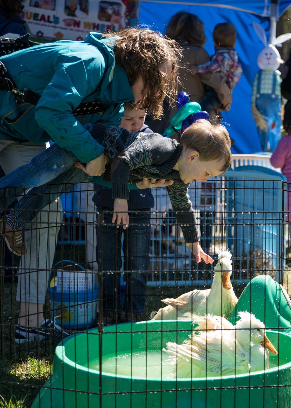 MWR Hosts 2017 Eggstravaganza