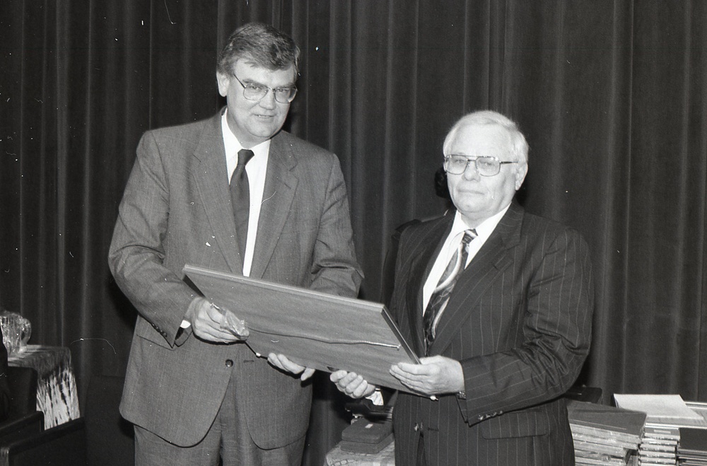 DVIDS - Images - Admin. Atwood presenting general awards [Image 50 of 61]