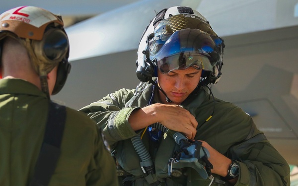 VMFAT-501 Marines hone skills during Instructor Pilot Proficieny Training