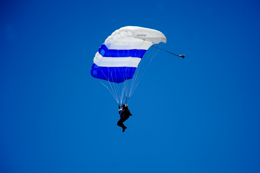 Wings of Blue Parachute Team