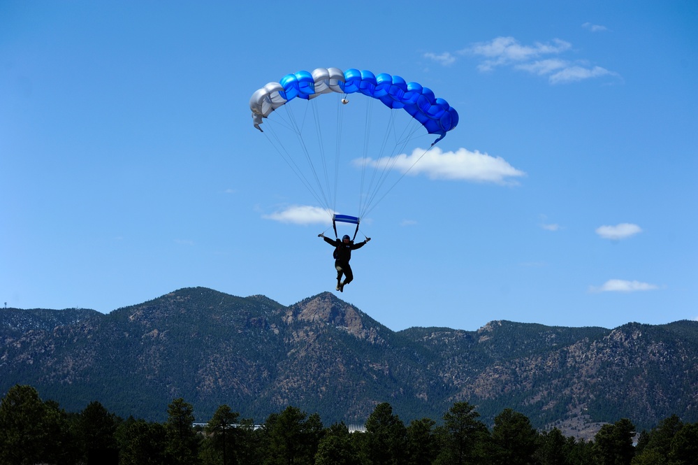 Wings of Blue Parachute Team