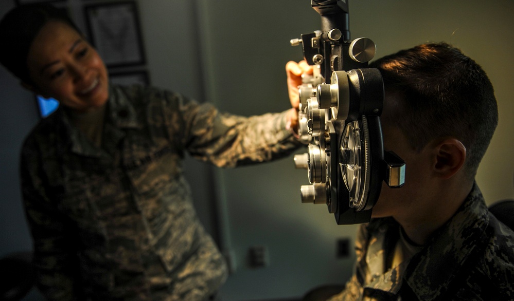 Can you see me now? Optometry taking care of Airmen