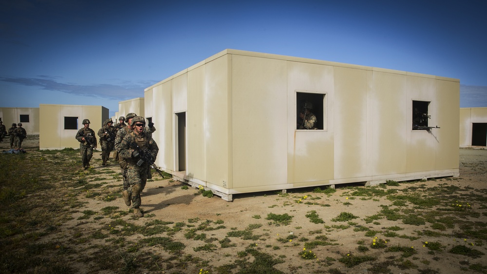 15th MEU Amphibious Assault on Red Beach