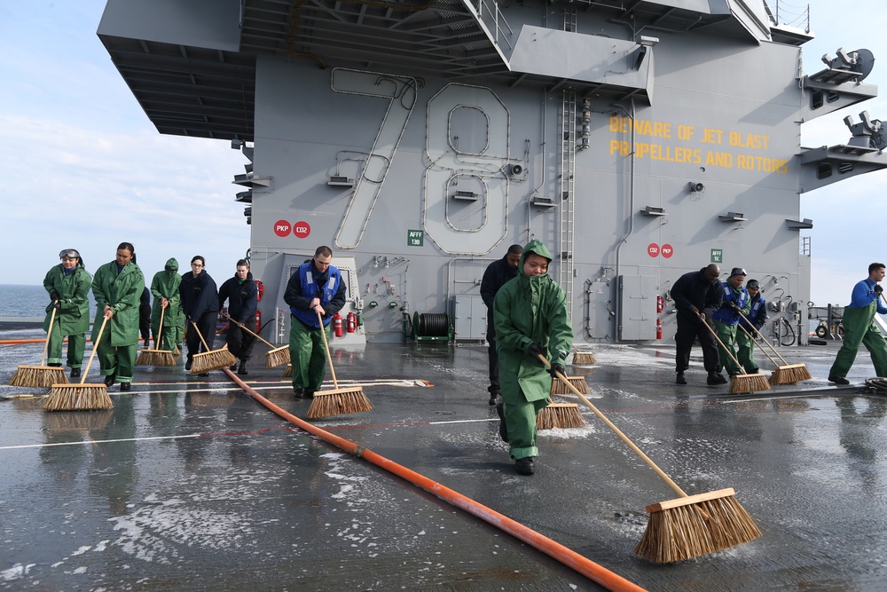 FORD scrubs flight deck