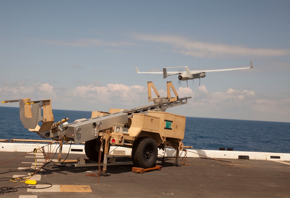 LPD 19 RQ-21 launch