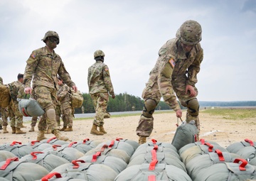 4-319 AFAR C-130 Jump