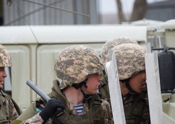 Steppe Eagle 17 continues partnership for US, UK, Kazakhstan