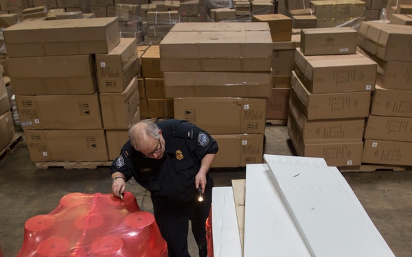 NACTU inspects Port of Baltimore imports