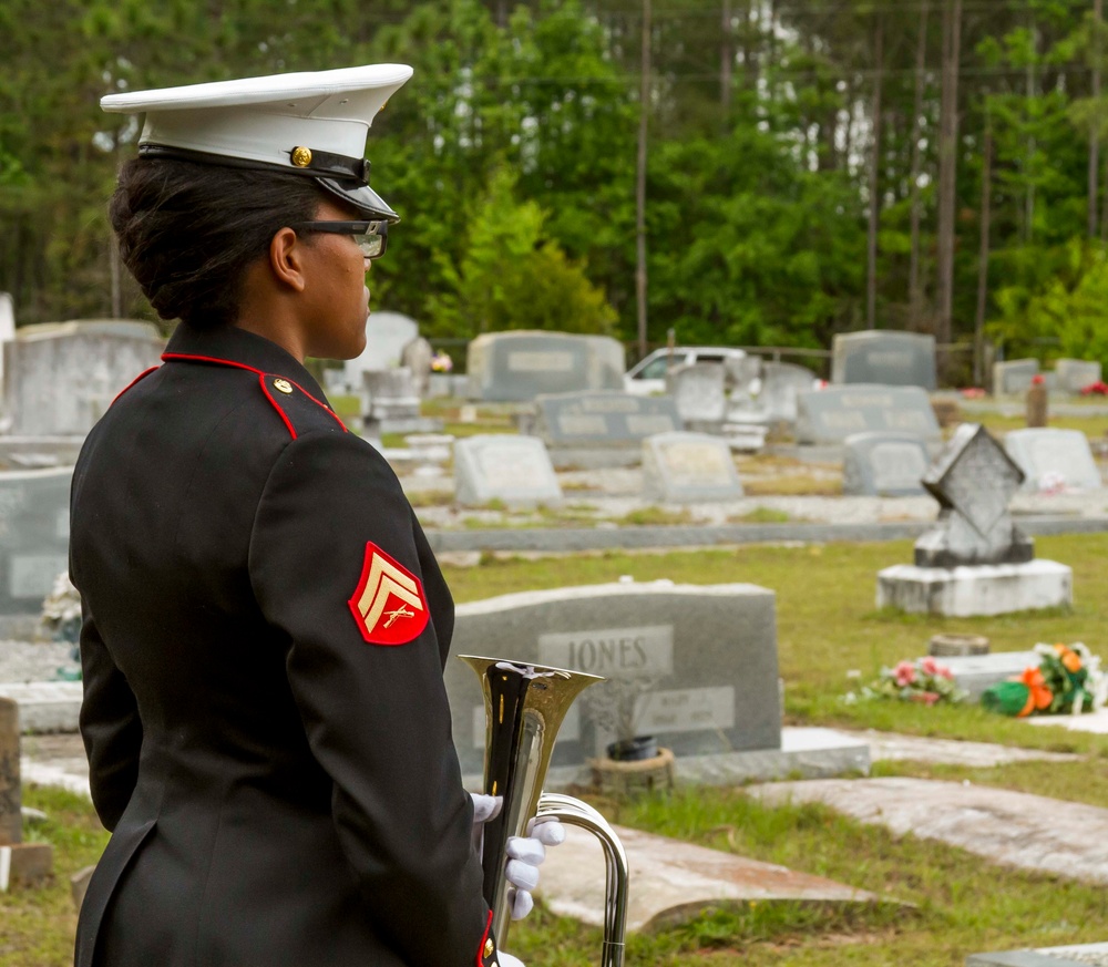 Final flight: Fallen WWII Marine returns home from Tarawa