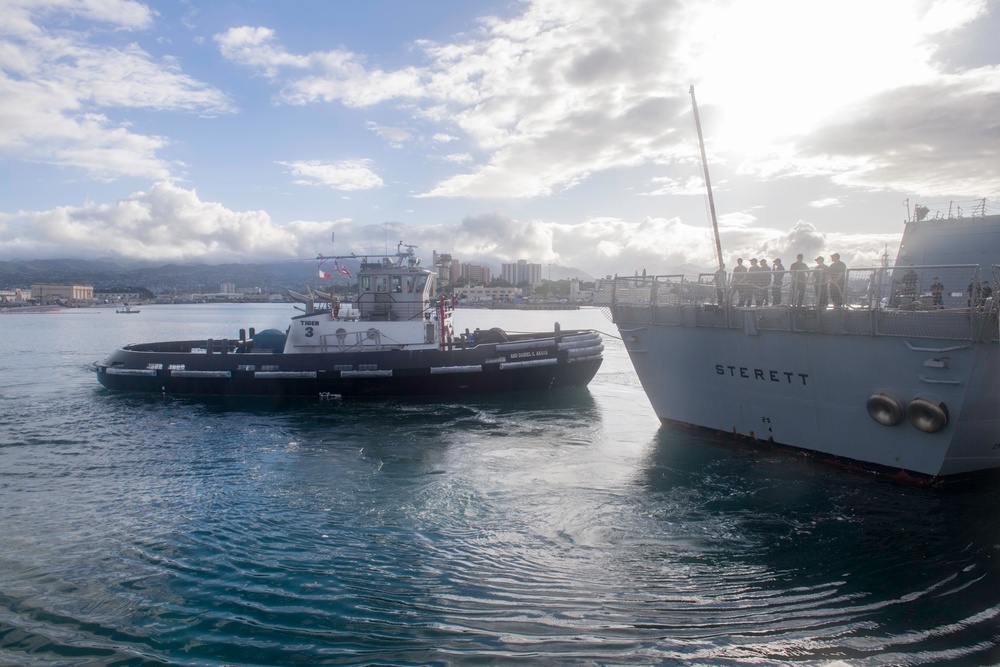 Sterett Leaves Joint Base Pearl Harbor-Hickam, Hawaii