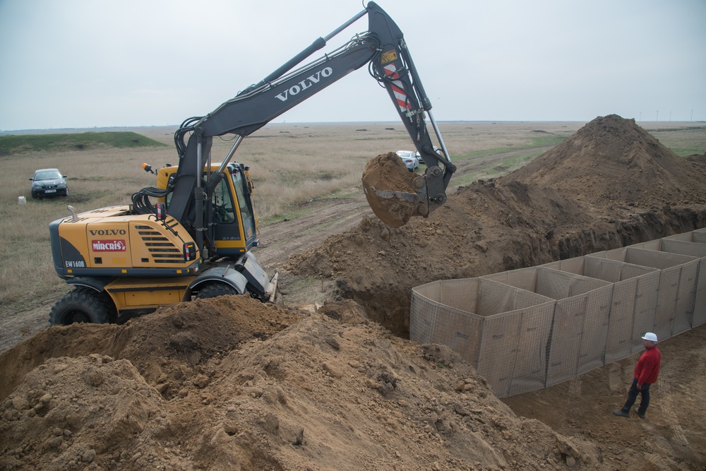 Installation of the Theissen Mover Armor Target (MAT) system in Smardan, Romania