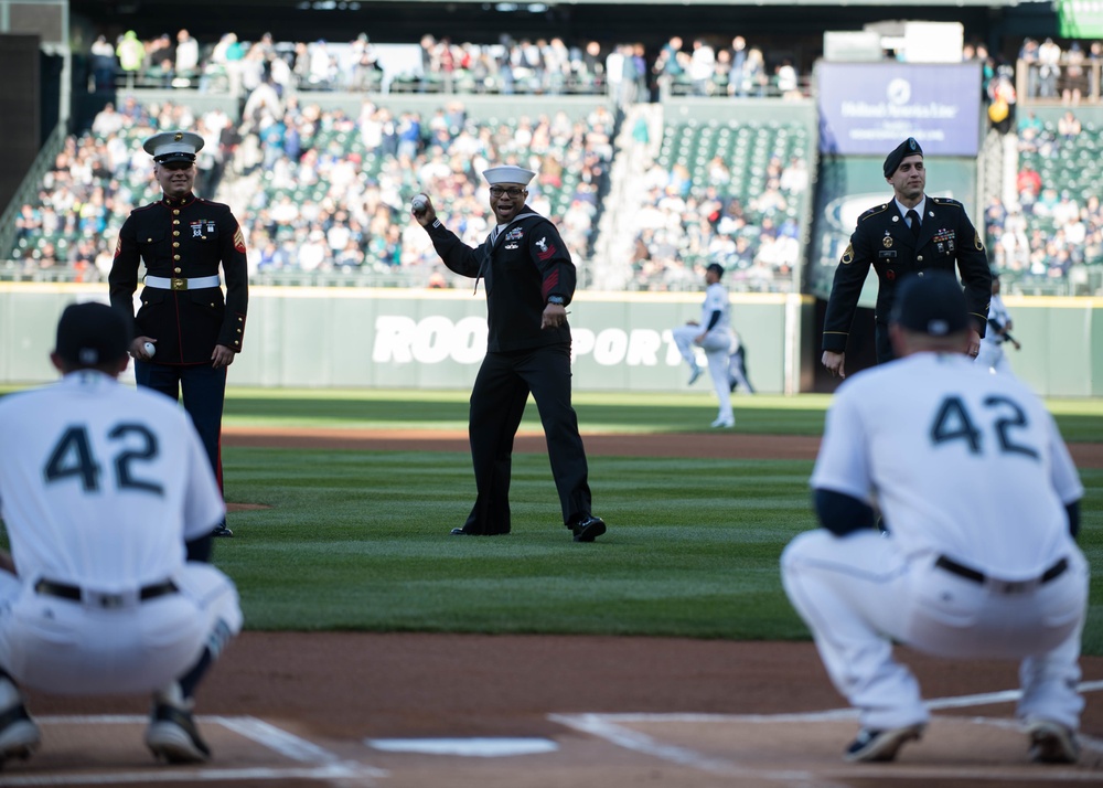 15th Annual Salute to Armed Forces Night