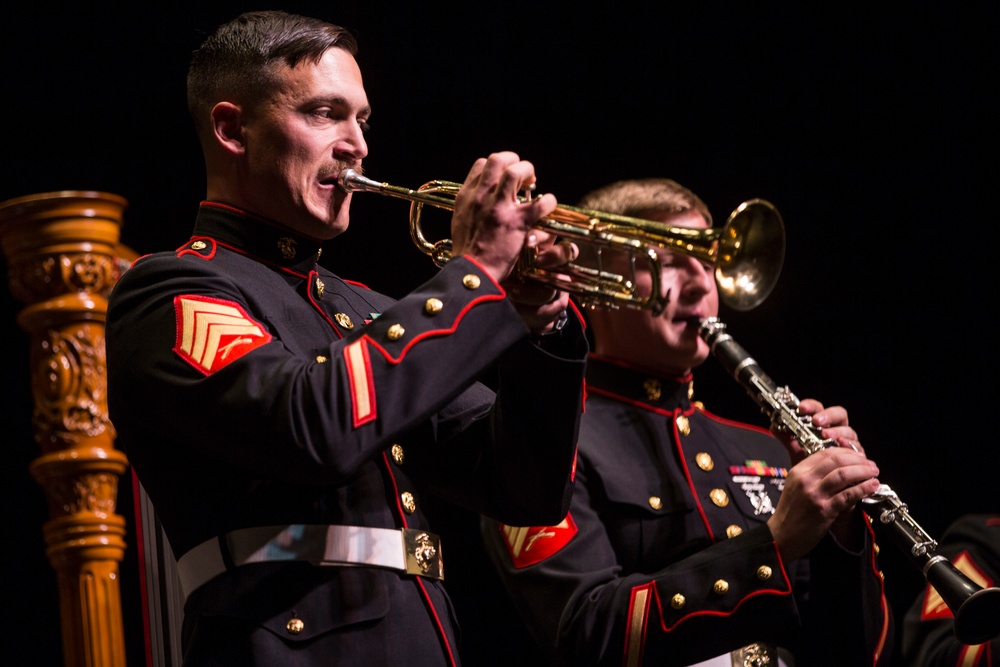 1st Marine Division Band Performs at Escondido