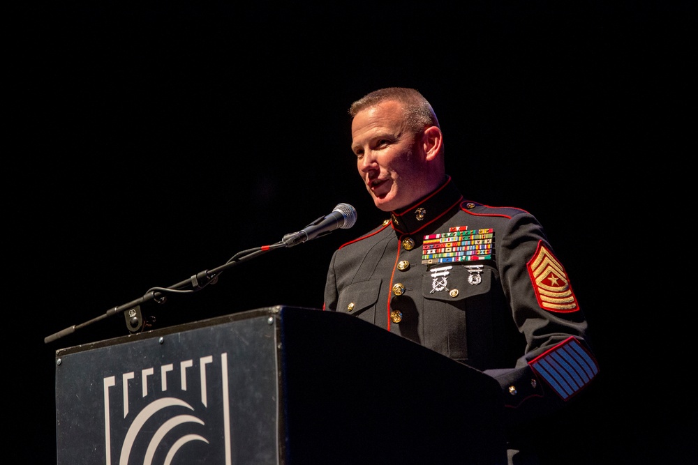 1st Marine Division Band Performs in Escondido