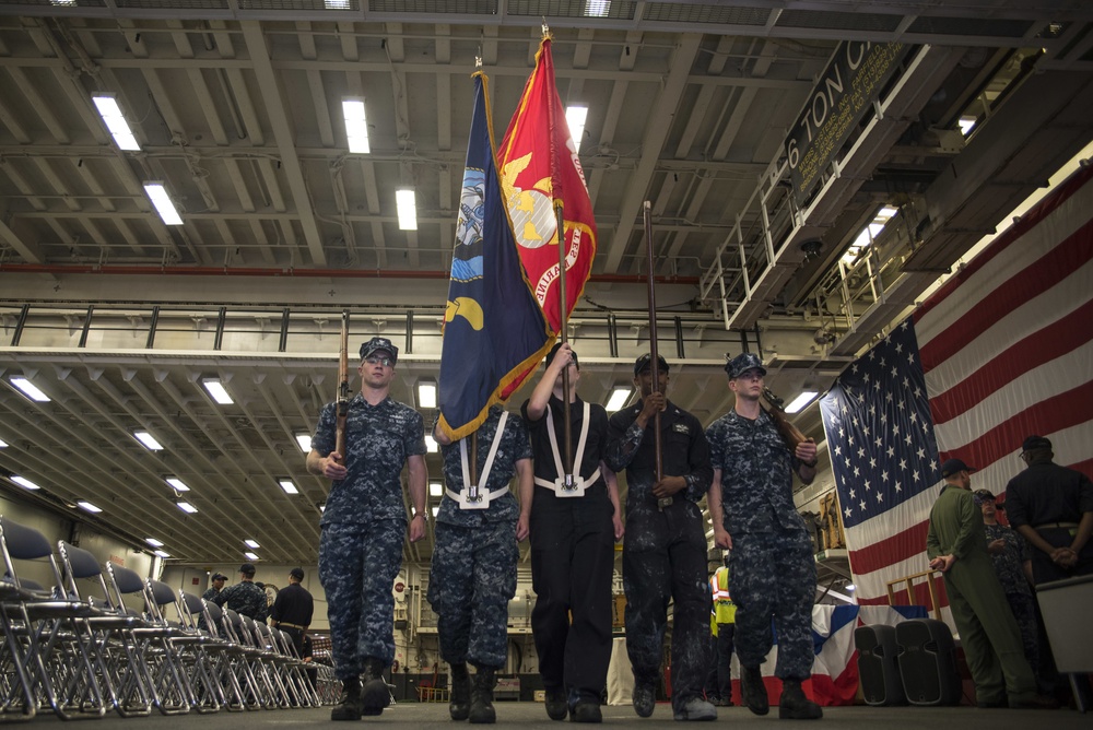 USS Bonhomme Richard (LHD 6) Conducts Change of Command Ceremony Rehearsal